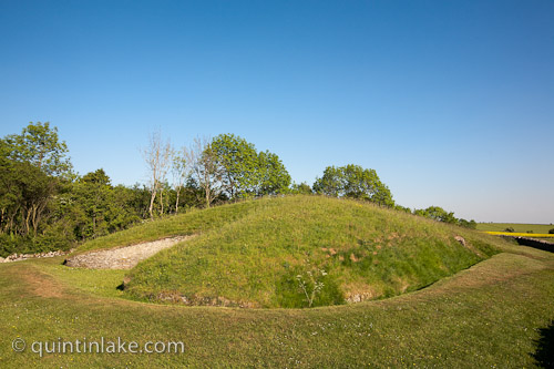Belas Knap neolithic burial mound , Northern False Portal at left with Western Chamber just visible at right