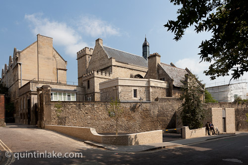 Pembroke College Kitchen, Hall, Bar and Forte Room. Completion May 2011