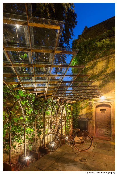 Bike Stand, Old Parsonage Hotel