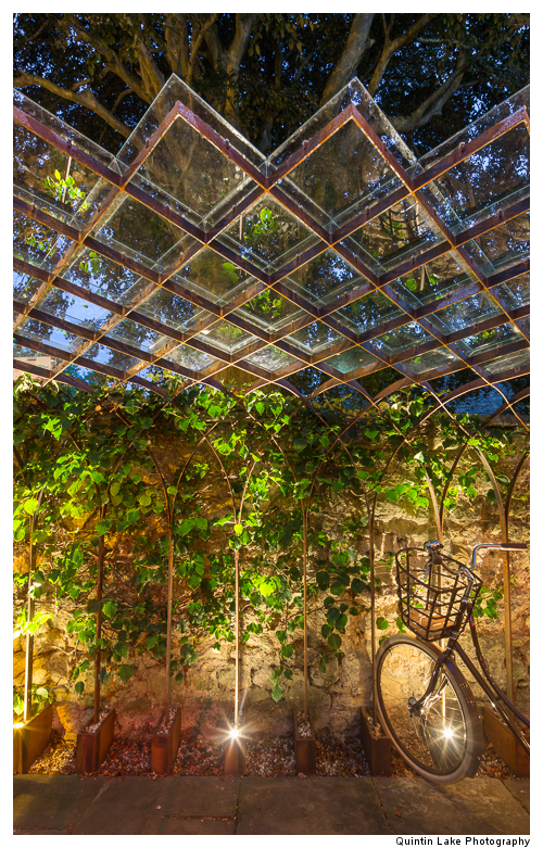 Bike Stand, Old Parsonage Hotel