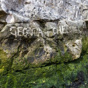 Georgia + Chelsie, Chalk Stack, Botany Bay.