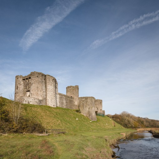 Kidwelly Castle and the River Gwendraeth, Dyfed.